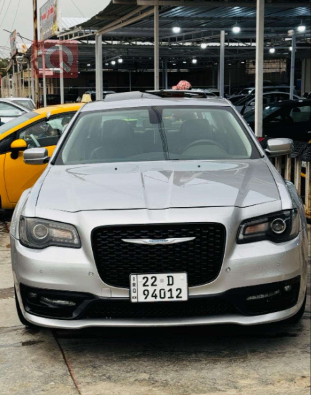 کرایسلەر 300